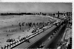 85 - SABLES D' OLONNE - LE REMBLAI ET LA PLAGE - CARTE PHOTO 1952 - Sables D'Olonne