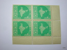 INDIA 1958. Map Of India. Water Mark: Ashokan, 8n.p. Turquoise, A Block Of 4. SG 404. MNH - Unused Stamps