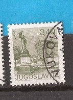 1977  1694 C  PERF-  13 1-4--12 1-2 DEFINITIVA FREIMARKE  VRANJE  JUGOSLAVIJA   USED - Monuments