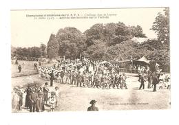 CPA 85 CHANTONNAY CHAMPIONNAT D'ATHLETISME L'U.R.P.V CHALLENGE JEAN DE LESPINAY Arrivée Des Sociétés Sur Le Terrain 1927 - Chantonnay