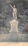 Belley     01         Statue De Lamartine                (voir Scan) - Belley