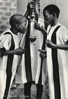 AFRIQUE,BURKINA FASO,OUAGADOUGOU,terre Des Guerriers,enfants De Choeur,mission Des Pères Blancs,religion,et Amour,rare - Burkina Faso