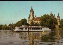 Schwerin - Blick Zum Schloß 1   Mit Schiff Ausflugsdampfer Boizenburg - Schwerin