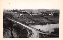 Poncin      01        Vue Générale Et Le Pont Sur L'Ain          (voir Scan) - Non Classés