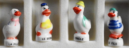 Lot De 4 Fèves Différentes De Canard Des Brioches Pasquier - En Très Bon Etat - Animals