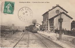 Colombey-les-belles - L'arrivée D'un Train En Gare - Colombey Les Belles