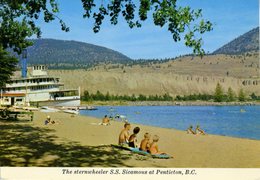 Penticton BC ~ The Sternwheeler S.S. Sicamous ~ Family Beach Lake Postcard Z1 - Penticton