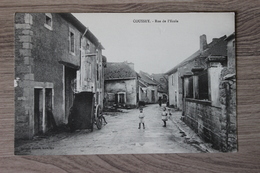 COUSSEY (88) - RUE DE L'ECOLE - Coussey