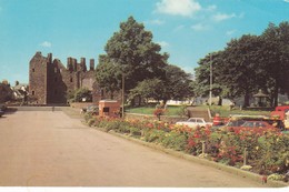 Postcard St Cuthbert Street Kirkcudbright PU 1980 My Ref  B12239 - Kirkcudbrightshire