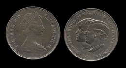 25 NOUVEAUX PENCES . MARIAGE DU PRINCE CHARLES ET DE LADY DIANA SPENCER . 1981 . - 25 New Pence