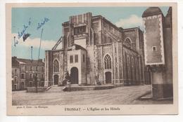 44.940/ FROSSAY - L'église Et Les Hôtels - Frossay