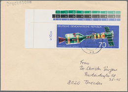 32330 DDR: 1950 - 1990, Sammlung Von 92 Briefen Und Karten Mit Einzel- Und Mehrfachfrankaturen, Portoricht - Other & Unclassified