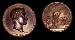 MEDAILLE EN CUIVRE DORE DE NAPOLEON I . POURRAT FRERES A PARIS . - Royaux / De Noblesse