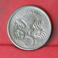 AUSTRALIA 5 CENTS 2005 -    KM# 401 - (Nº23060) - 5 Cents
