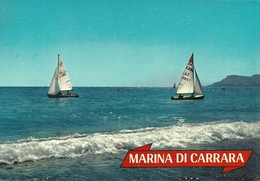 Marina Di Carrara (Massa Carrara) Barche A Vela Viste Dalla Spiaggia - Carrara