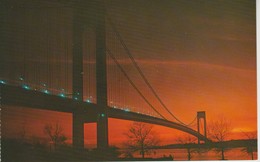 (EUA581) NEW YORK. THE VERRAZANO - NARROWS BRIDGE ... UNUSED - Stadiums & Sporting Infrastructures