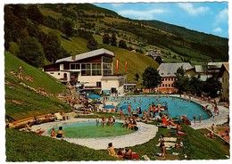 Saalbach Hallenbad Und Beheizte Freibadanlage Mit Minigolfplatz - Saalbach