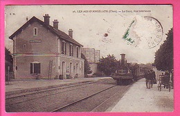 26 LES AIX D'ANGILLON LA GARE VUE INTERIEURE TRAIN A QUAI EMPLOYES SNCF 1911 - Les Aix-d'Angillon