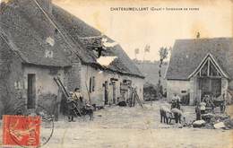 CPA 18 CHATEAUMEILLANT INTERIEUR DE FERME - Châteaumeillant