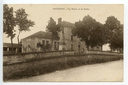 Delcampe - Antonne La Mairie Et Les écoles - Thiviers