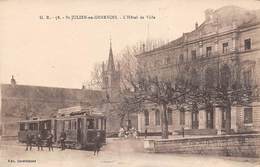 St Julien En Genevois      74       Le Tramway Devant L'Hôtel De Ville          (voir Scan) - Saint-Julien-en-Genevois