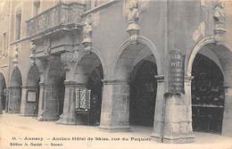 Annecy     74       Ancien Hôtel De Sâles   Rue Du Paquier. LibrairieWitz Cartes Postales       (voir Scan) - Annecy