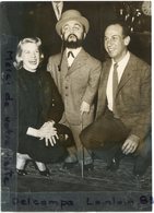- Photo De Presse - Original - José FERRER, Rose Marie CLONEY, Le Nain PIERAL, Film  " Moulin Rouge " 13-02-1954, Scans. - Beroemde Personen