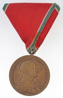 1939. 'Magyar Bronz Vitézségi Érem' Br Kitüntetés Mellszalaggal. Szign.: Berán T:2
Hungary 1939. 'Hungarian Bronze Galla - Altri & Non Classificati