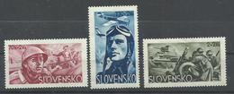 ESLOVAQUIA   YVERT AEREO  87/89   MNH  ** - Unused Stamps