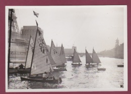 310518 - PHOTO DE PRESSE 1937 Vole Voilier - Manifestation Nautique Pont Des Invalides Et Pont Iéna Yachting Motor Club - Sailing