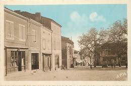 Ref 169- Tarn Et Garonne - Monclar De Quercy - Montclar De Quercy - Place Du Marché - Carte Bon Etat - - Montclar De Quercy