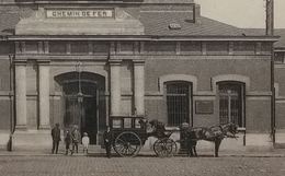 Quiévrain La Gare Avec Attelage - Quievrain