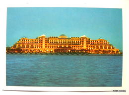 UAE DUBAI Picture Post Card (with An Envelope) Showing The Hotel 'Jumeirah Zabeel Saray' In Dubai, UAE - Dubai