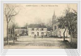 40 - LABRIT - Place De L'HdV - Labrit