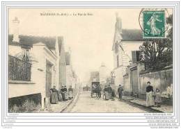 94 - MANDRES - La Rue De Brie (animee) - Mandres Les Roses