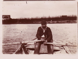 Photo 1898 VILLENEUVE-LE-ROI - Bords De Seine, En Barque Avec "Papillon" (A194) - Villeneuve Le Roi