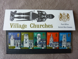 1972  Village Churches  SG = 904/908  Presentation Pack MNH ** - Presentation Packs