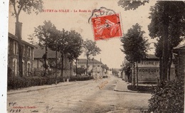 VITRY-LA-VILLE LA ROUTE DE COUPETS - Vitry-la-Ville