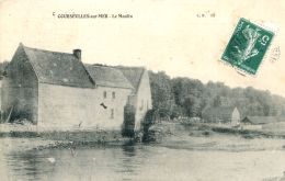 N°919 A -cpa Courseulles Sur Mer -le Moulin- - Water Mills