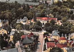 03-BOURBON-L'ARCHAMBAULT- VUE AERIENNE SUR L'ETABLISSEMENT THERMAL ET LA CASINO - Bourbon L'Archambault