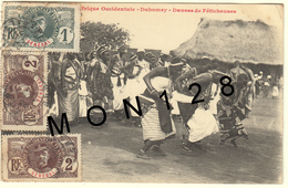 AFRIQUE OCCIDENTALE DAHOMEY - BENIN - DANSES DE FETICHEUSES- POSTEE AU SENEGAL - Benín