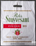 SAC TOBACCOS TABAC PETER STUYVESANT PLASTIQUE PUBLICITAIRE 44X35cm SACCUPLASTIKOPHILE COLLECTIONNEUR - SITE Serbon63 - Otros Accesorios