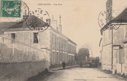 89 - CHEVANNES - Une Rue - Chevannes