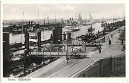 Emden - Aussenhafen - & Boat - Emden