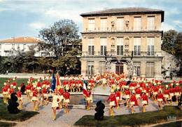 13-AIX-EN-PROVENCE- MAJORETTES, PARADE DU BATAILLON DE CHARME DE LA CITE DU ROI RENE - Aix En Provence