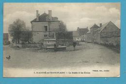 CPA La Mairie Et Les Ecoles ST-ANDRE-EN-TERRE-PLAINE 89 - Otros & Sin Clasificación