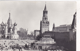 RUSSIE,moscou,moscow,mosk Va,MOCKBA,URSS,RED SQUARE,PLACE ROUGE,IL YA 40 ANS,église,montre,heure - Russie