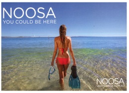 (375) Australia - QLD - Noosa With Sexy Girl - Sunshine Coast