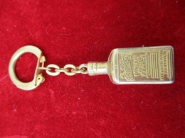 Porte-clés Publicitaire/Boisson/Cointreau/ Aluminium Doré / ANGERS/ Vers 1960    POC288 - Porte-clefs