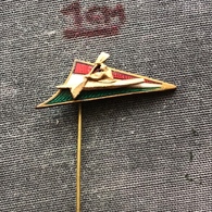 Badge Pin ZN006967 - Rowing / Kayak / Canoe Hungary - Kanu